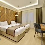 Celine Taxim 3*