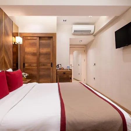Hotel Celine Taxim