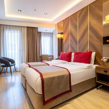 Celine Taxim 3* Istambul