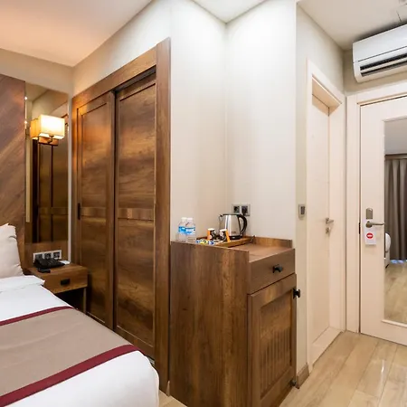 Hotel Celine Taxim Istambul