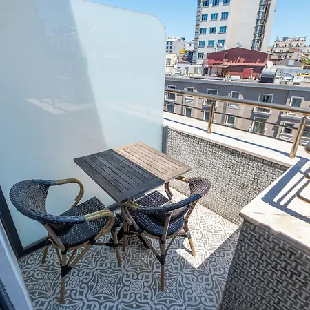 Hotel Celine Taxim 4*