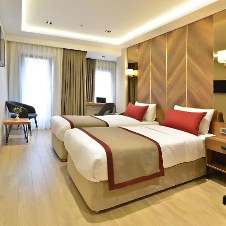 Celine Taxim 3* Istanbul